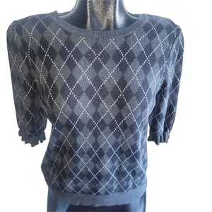Kaily K Black and Gray Argyle Short Puff Sleeve Crew Neck Sweater L